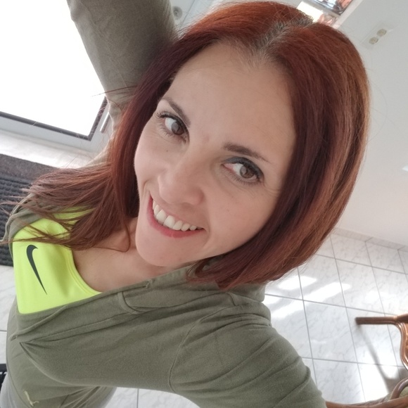 Meet your Posher, Dora - Picture 1 of 1